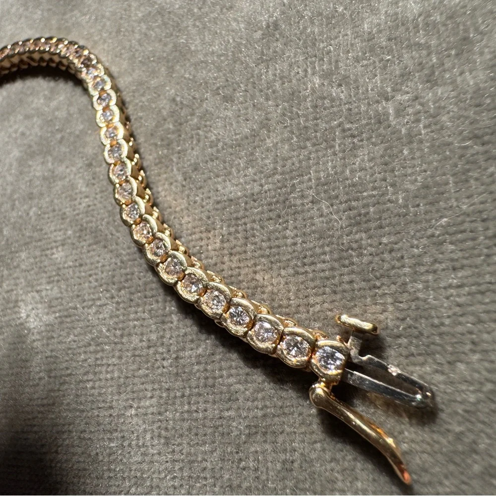 14k Gold Half Bezel Diamond Link Tennis Bracelet